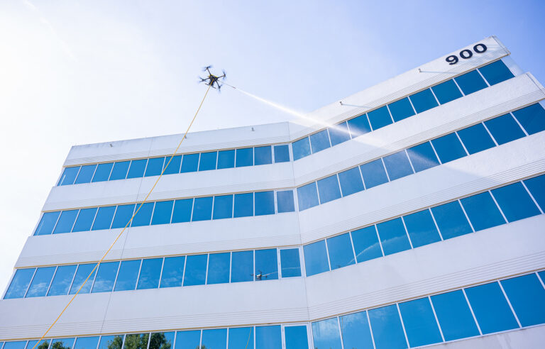 8 Things to Expect from Professional Commercial Window Cleaning